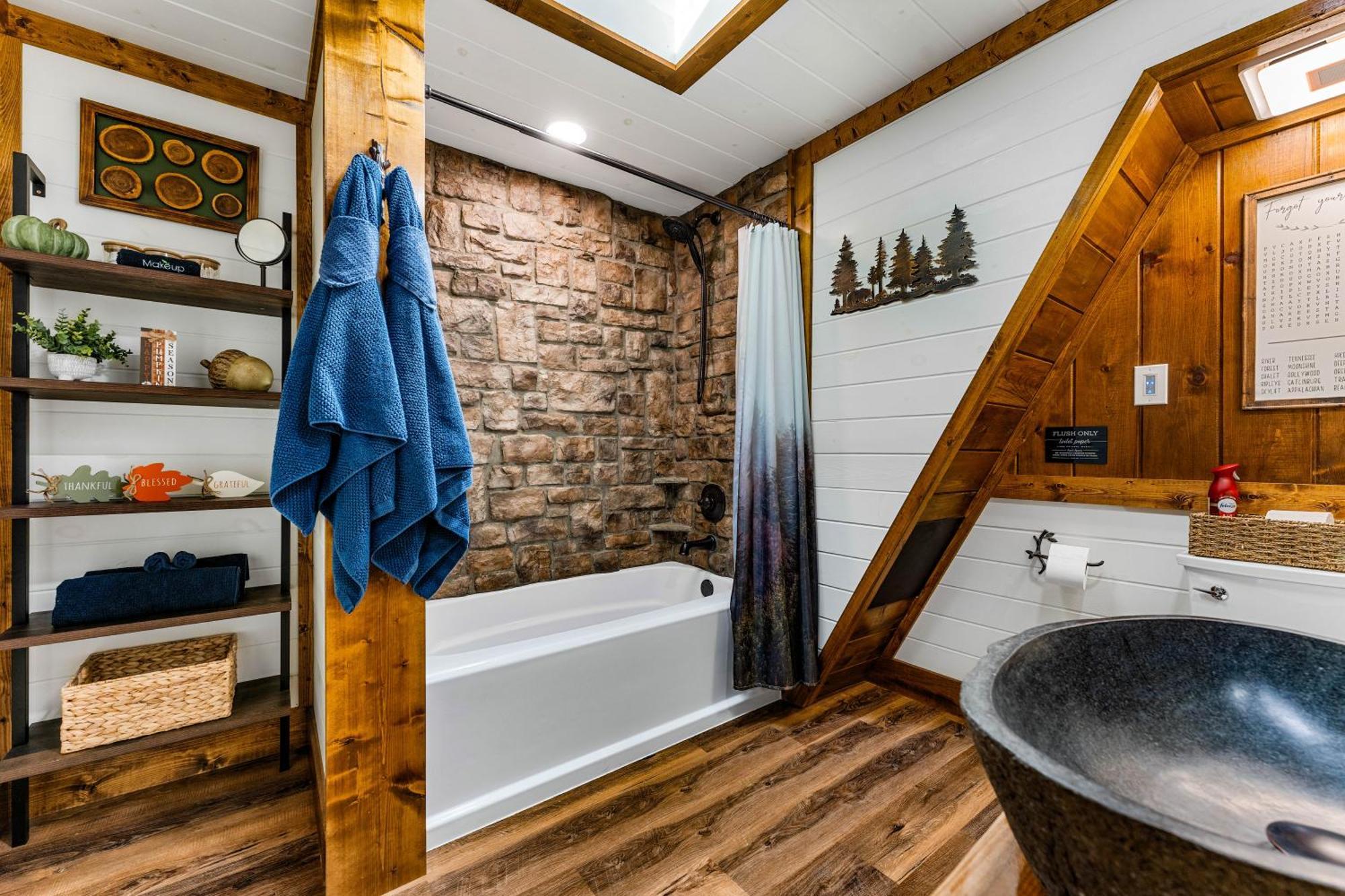 1Mile Downtown, Handicap Ramp, Hot Tub, Game Room Гатлінбург Екстер'єр фото